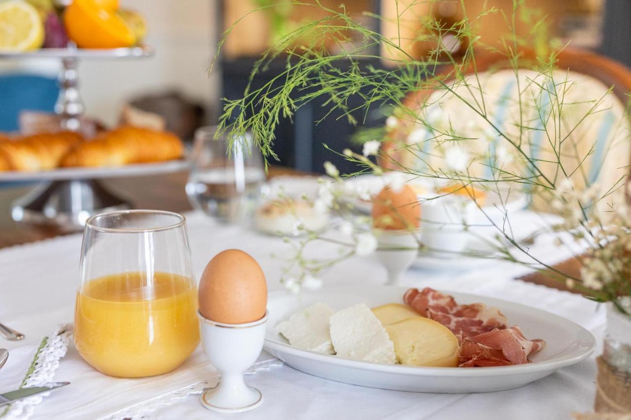 Dimora Le Tre Muse Guesthouse Lecce Eksteriør billede