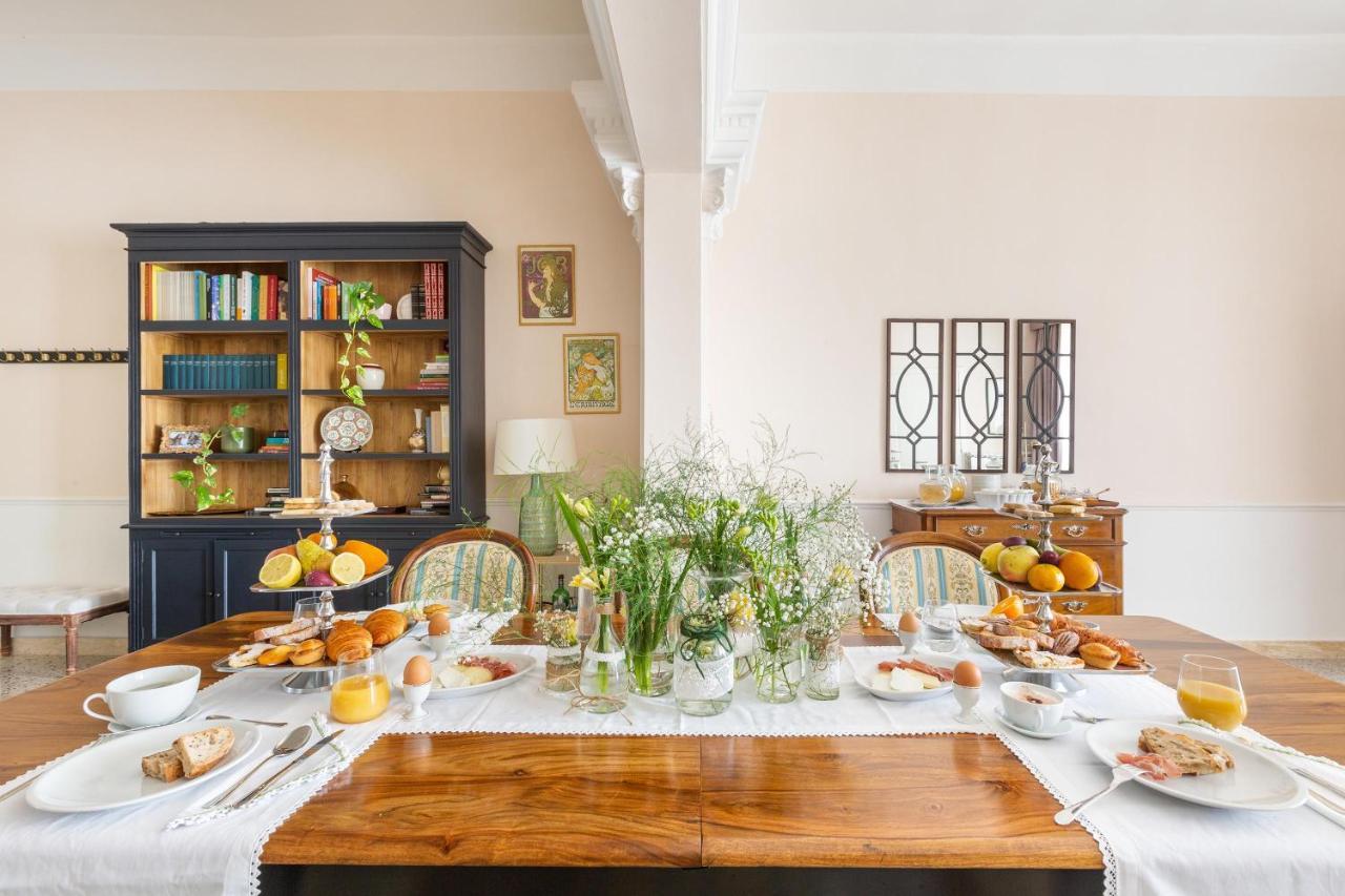 Dimora Le Tre Muse Guesthouse Lecce Eksteriør billede